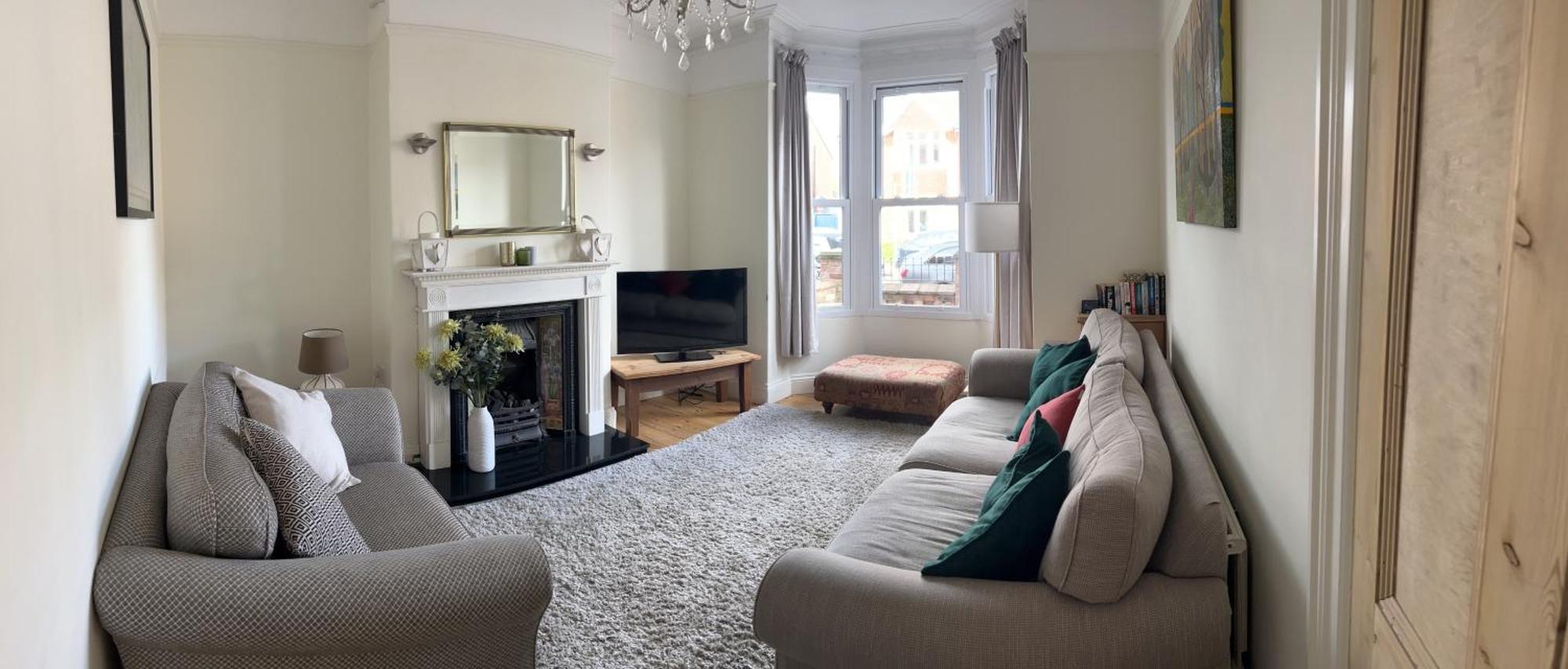 Holiday home Spacious Victorian Townhouse With Cathedral Views *